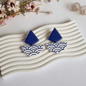 گوشواره خمیری طرح موج - رنگ آبی